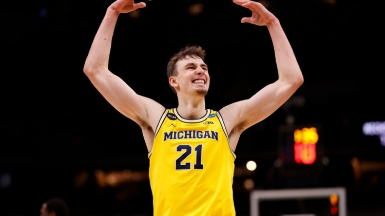 对于国足来 对于国足来