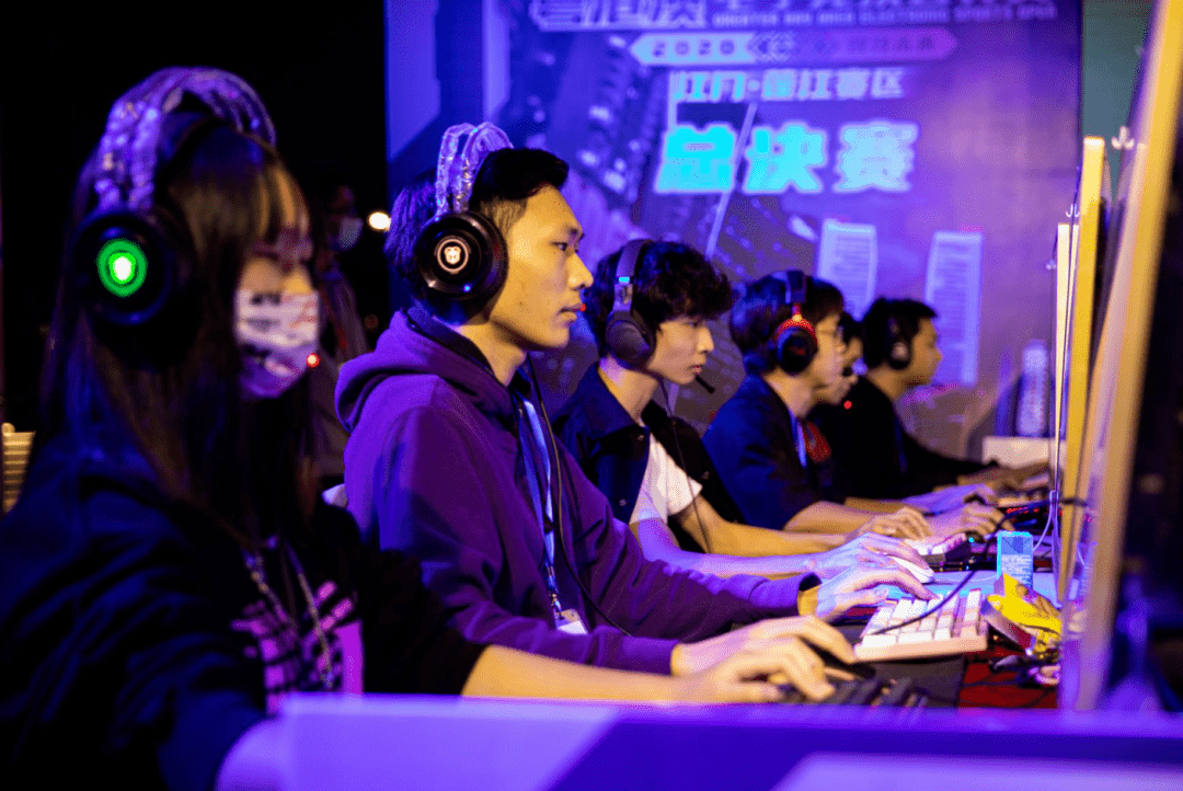 在竞争激烈 在竞争激烈