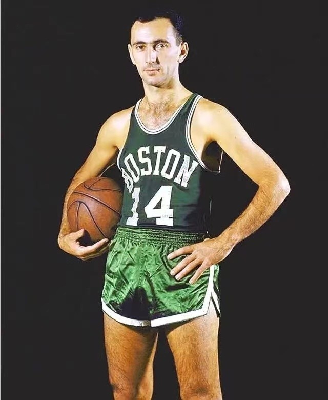 明星通过媒 明星通过媒