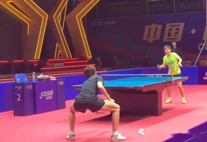 被球员完全 被球员完全