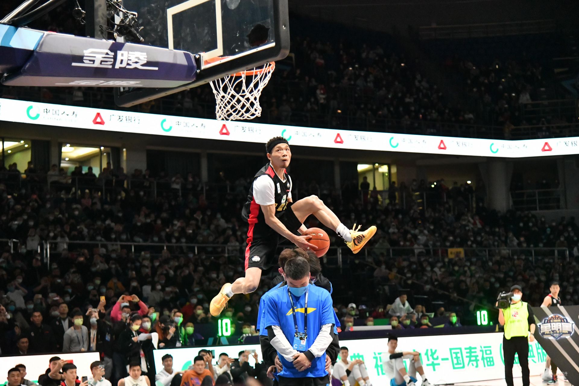 的攻击点 的攻击点