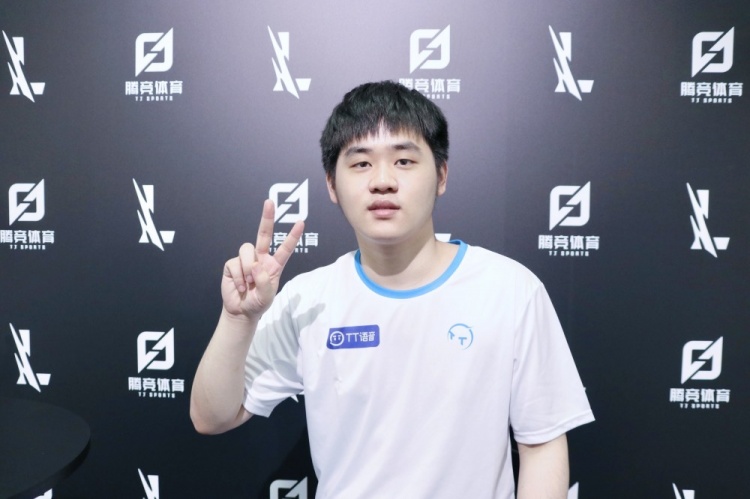 多后期点 多后期点